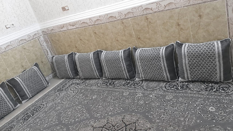 روبالشتی شانل مخمل طرح قلبی